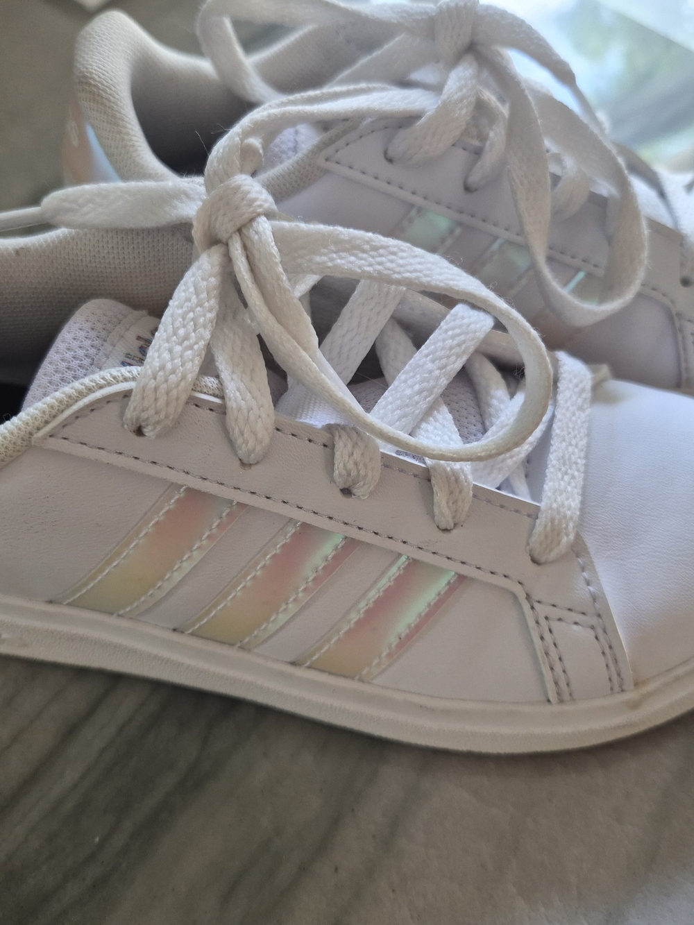Girl Adidas White Sneakers with Iridescent Accent - Youth Casual Shoes